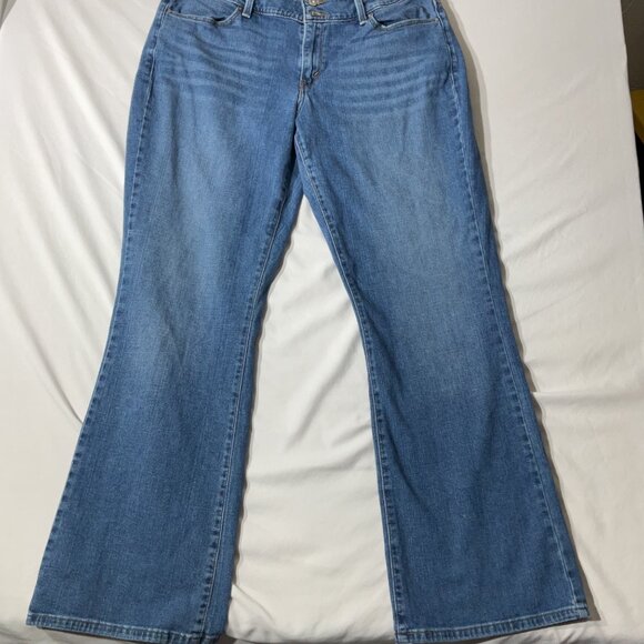 Levis 525 Womens Curvy Bootcut Denim Jeans Size 14 Medium Wash Cotton Blend Clas - Picture 3 of 11